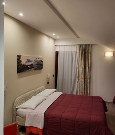 Double room deluxe with mountain view